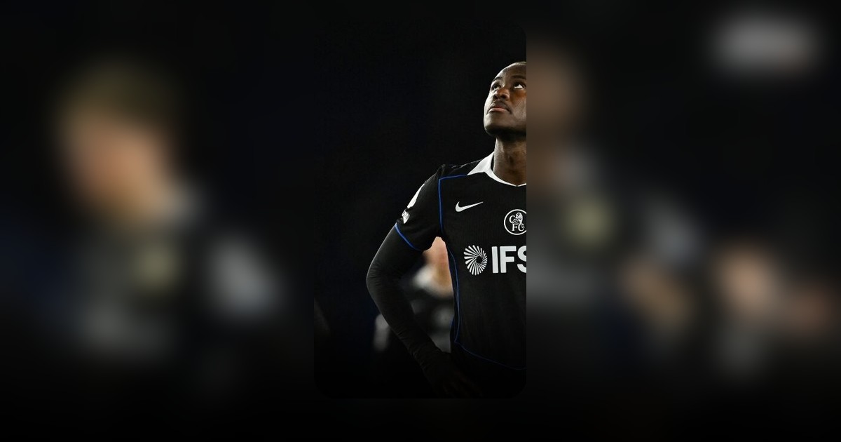 แม็คฟาร์เลนเตือนแข้งสิงห์บลูเข้ม ห้ามรั่วไหลข่าวแผนเกมก่อนลงสนาม