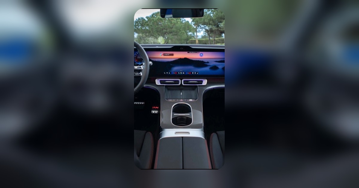 Mercedes-Benz C-Class ใหม่ มาพร้อมหน้าจอยักษ์ MBUX Hyperscreen ยาวสุดอลังการ